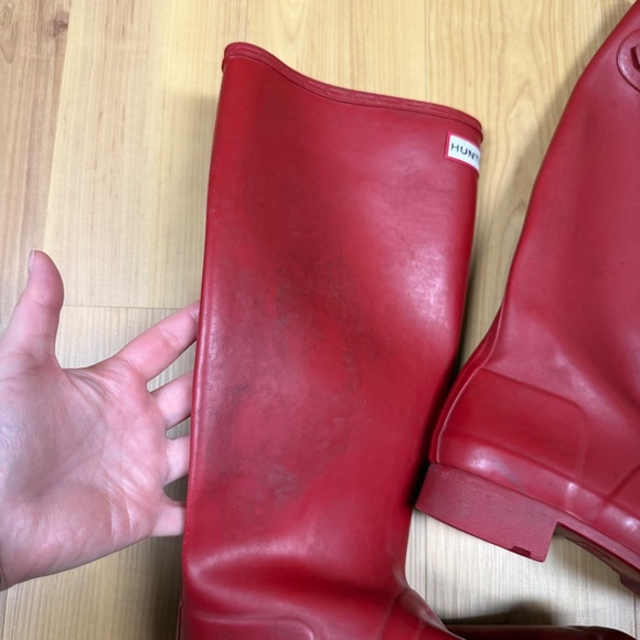 Women's Size 6 Tall Red Hunter Rain Boots Casual Outdoor Rubber bin - Picture 2 of 12